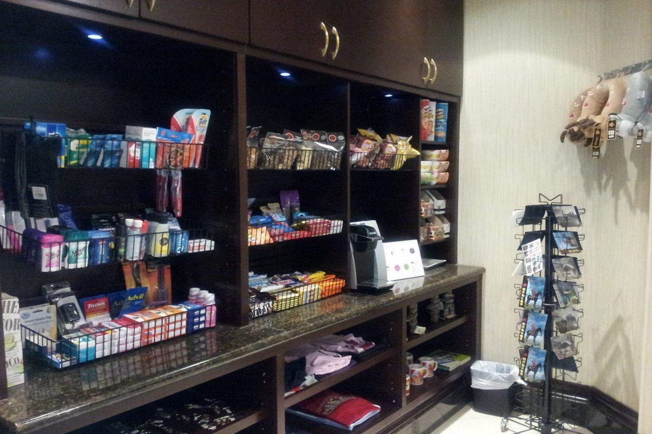 Hilton Garden Inn Toronto Airport Mississauga Extérieur photo